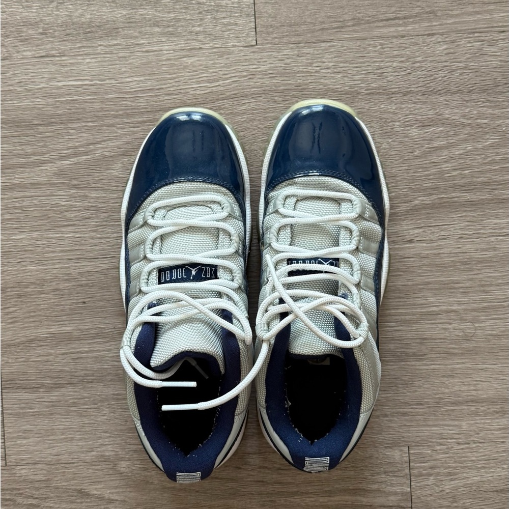 Jordan 11 Retro Low Georgetown